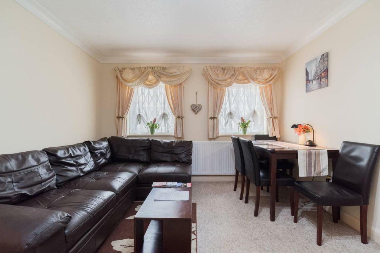 Appartamento 1 Bedroom Near Excel