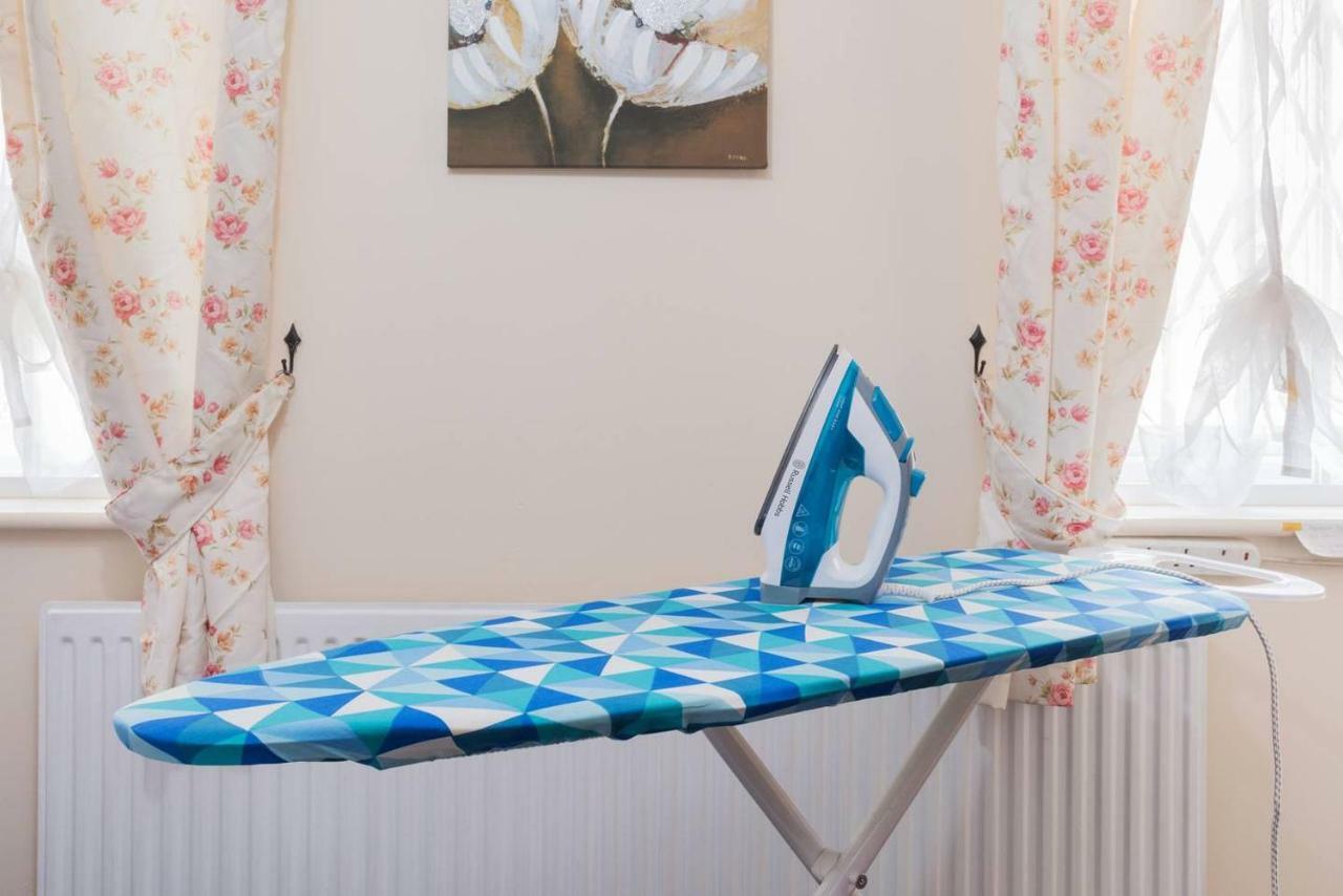1 Bedroom Near Excel Appartamento *